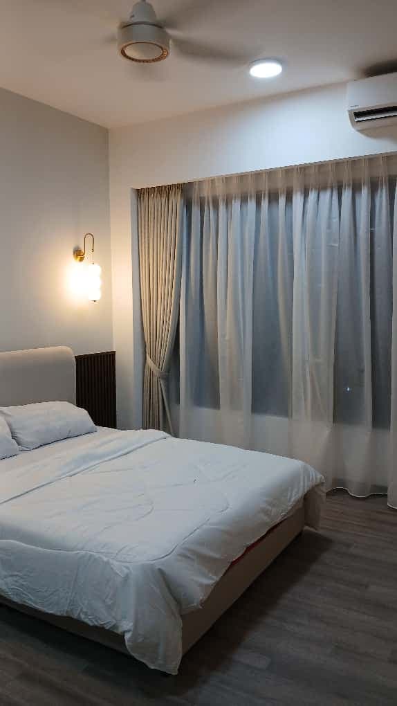 Qashi Home - Room 1