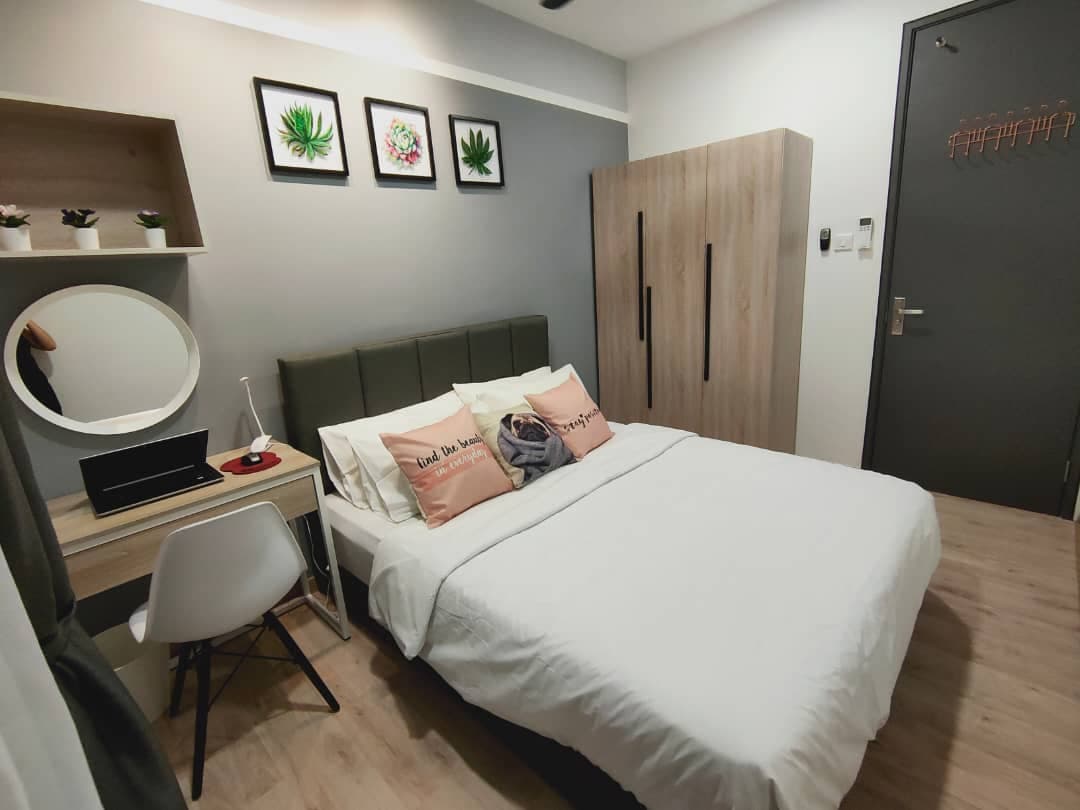 Emporis Residences - Room 3