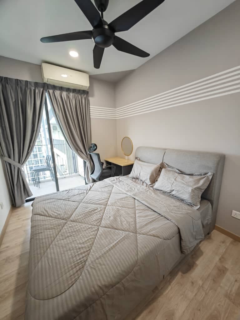 Emporis Residences - Whole Unit