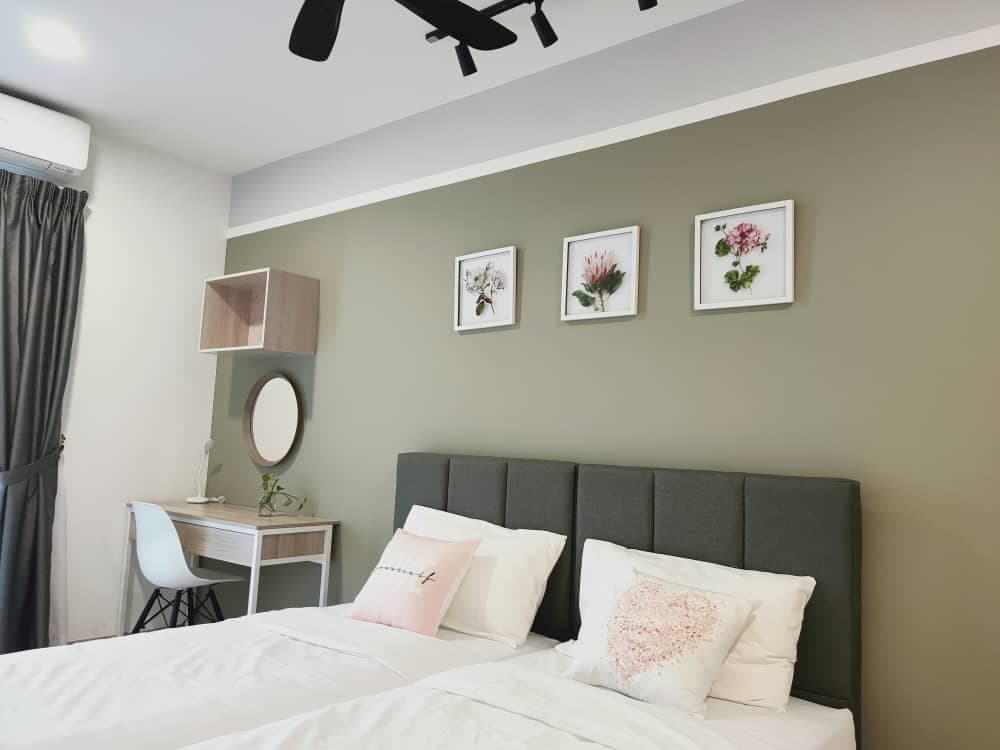 Emporis Residences - Masterbedroom 1