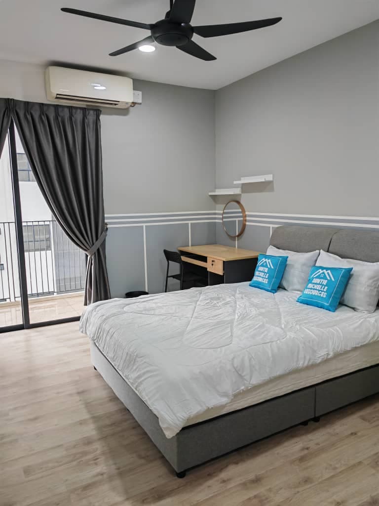Emporis Residences - Master Bedroom 1