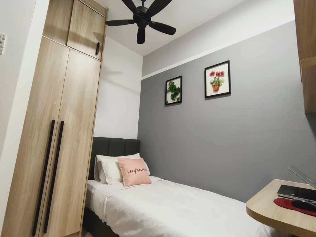 Emporis Residences - Room 4