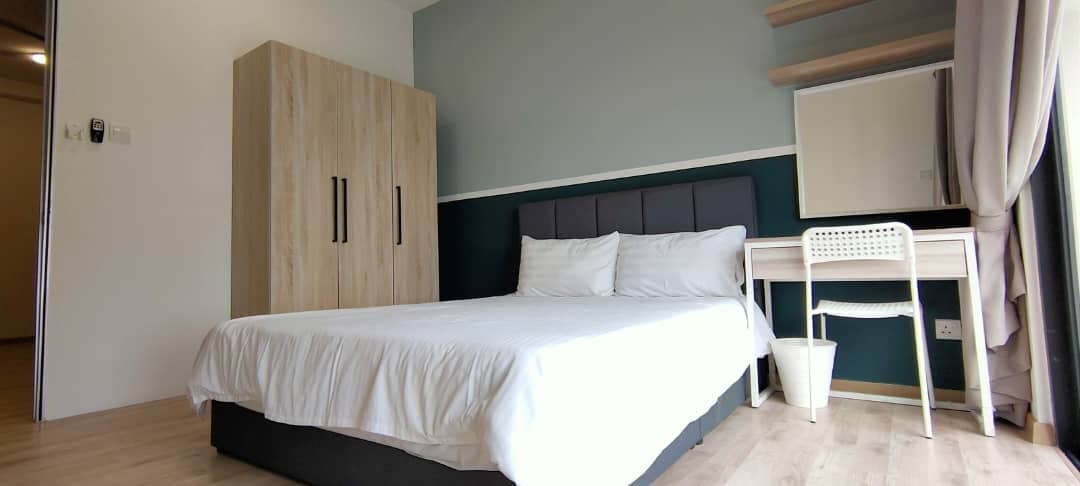 Emporis Residences - Partition Middle 2