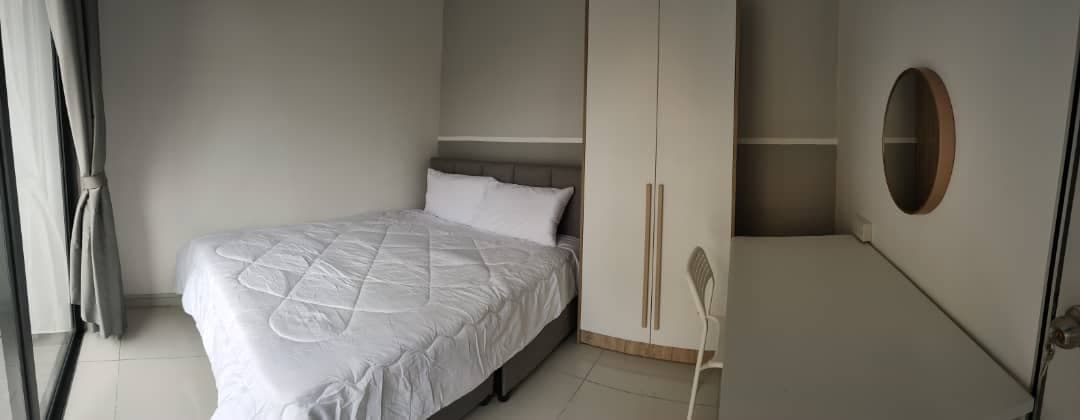 Riana South - Balcony Middle Room 4