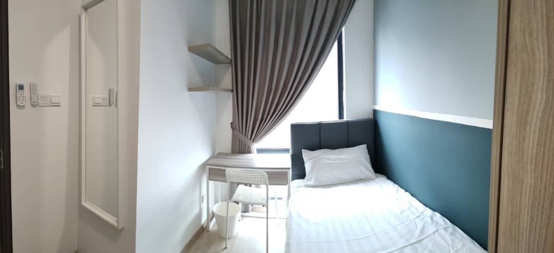 Emporis Residences - Small Room W/O Window  4